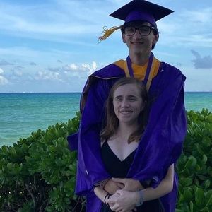 Meet your Posher, Brett